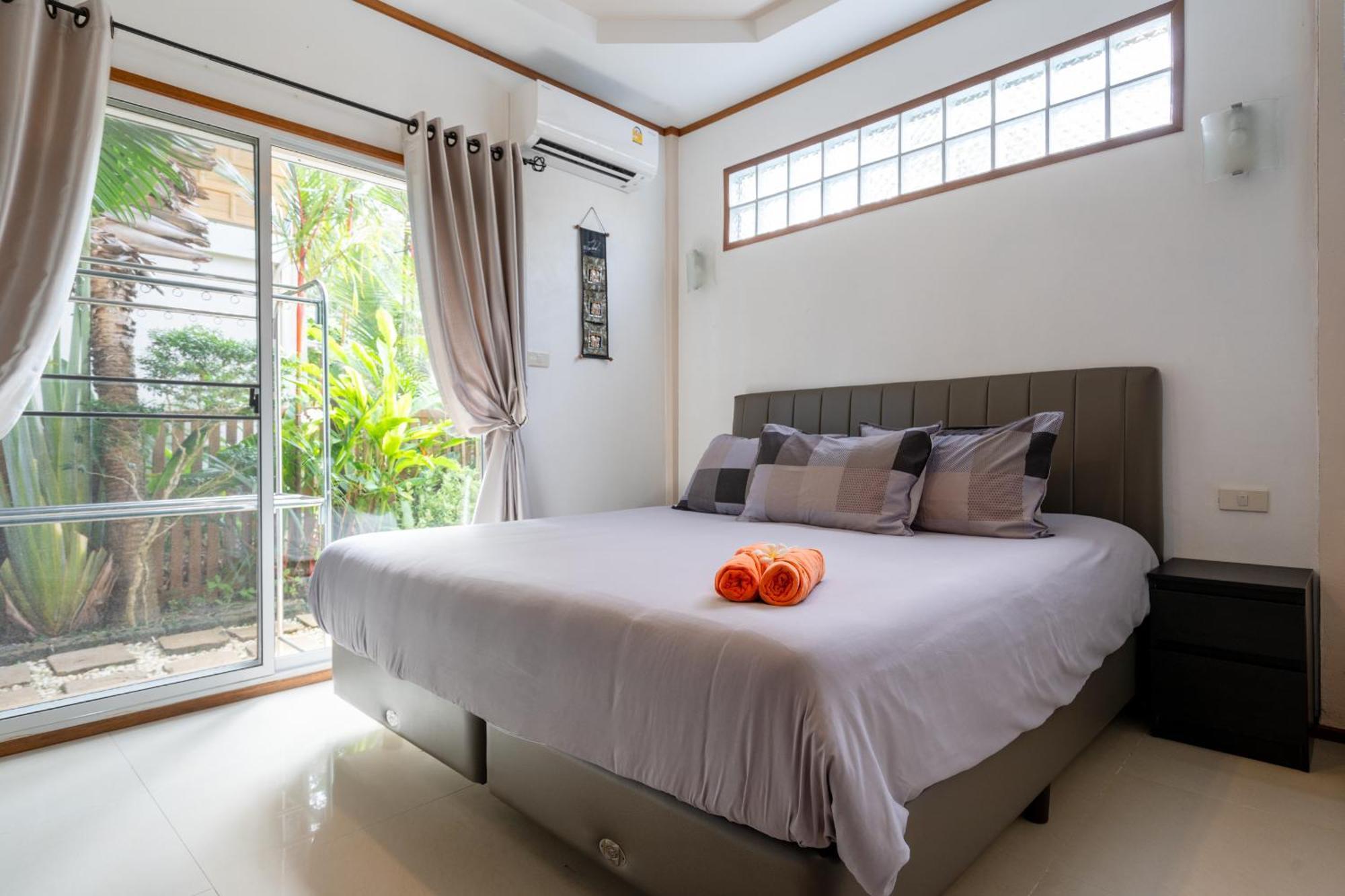 Villa Ayutthaya At Kantiang Bay Koh Lanta Exterior photo